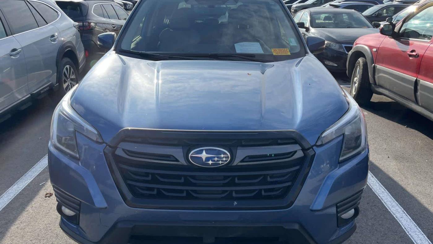 2022 subaru forester limited