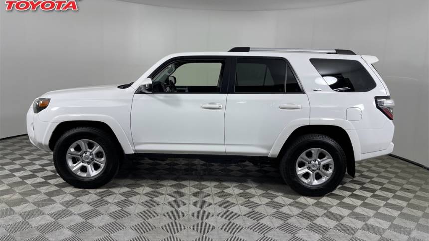 2022 toyota 4runner sr5