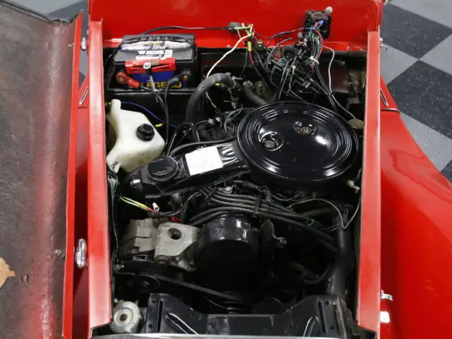 fun roadster, gm 1.6l 4 cyl, auto, heat, tonneau, front discs, nice int, cool!