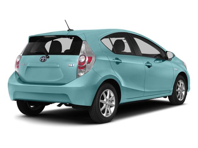 2013 toyota prius c three