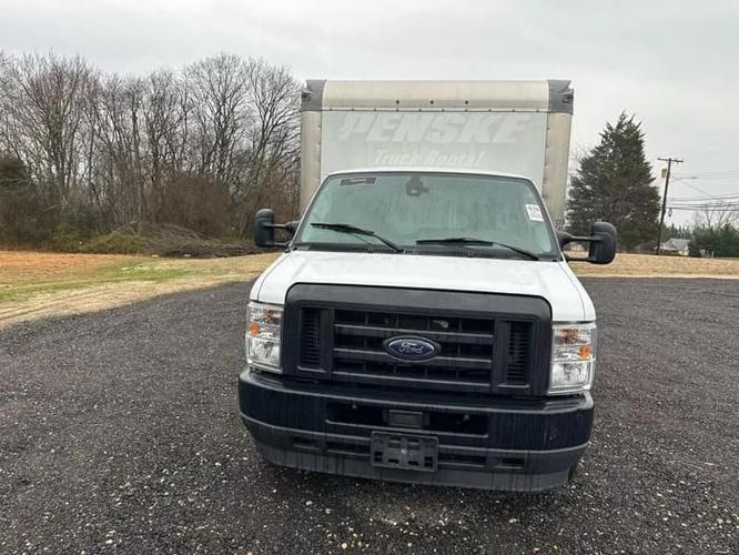 2021 ford e350 super duty cutaway cutaway van 2d in east vineland, new jersey
