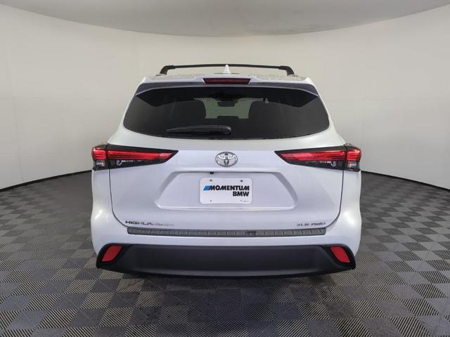 2023 toyota highlander xle