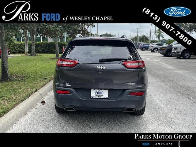 2018 jeep cherokee latitude plus