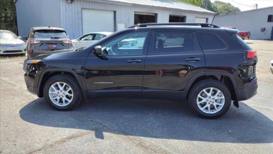 2017 Jeep Cherokee sport appearance plus