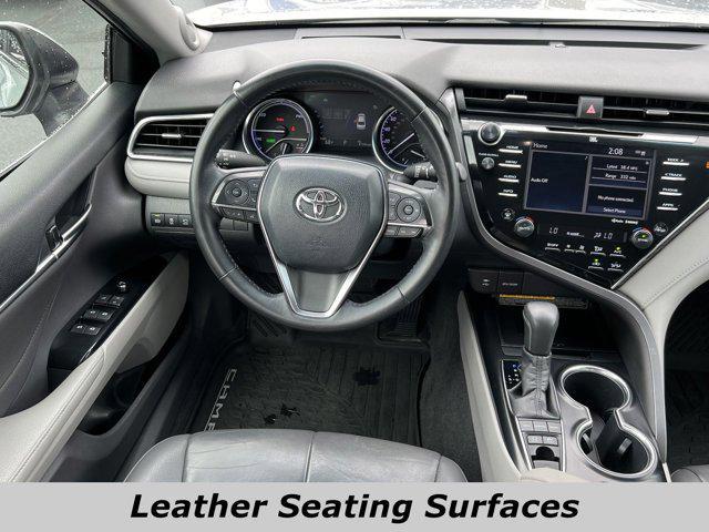 2018 toyota camry hybrid xle