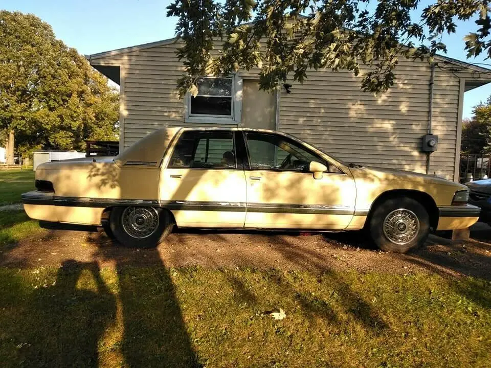 1992 buick roadmaster sedan - rare canyon yellow! needs work, no reserve!