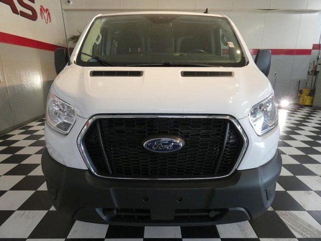 2022 ford transit-250 base