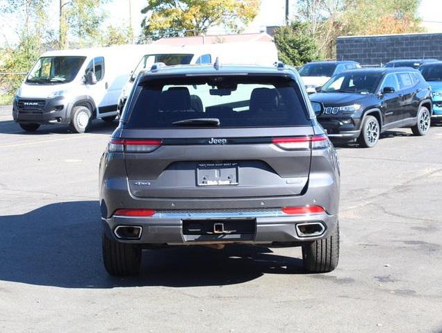 2022 jeep grand cherokee overland