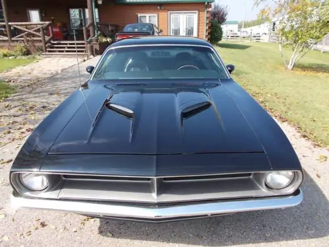 1970 plymouth barracuda grand coupe, 440, hemi cradle, black and beautiful