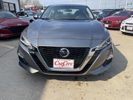 2022 nissan altima 2.5 sv 4dr front-wheel drive sedan in des moines, iowa