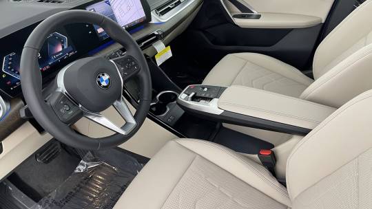 2024 BMW X1