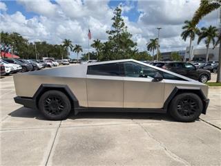 2024 Tesla Cybertruck cyberbeast