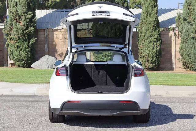 2021 tesla model y performance
