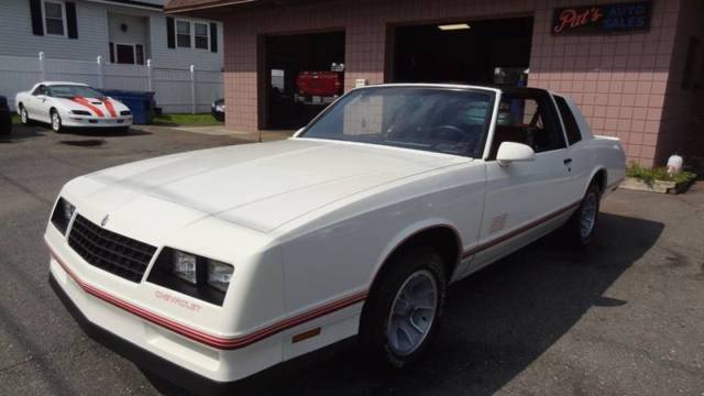 1987 chevrolet monte carlo ss aero 2dr coupe automatic 4-speed rwd v8 5.0l