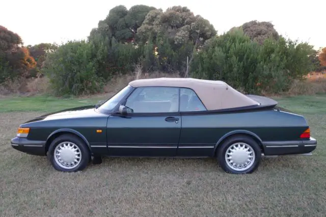 1993 saab 900 s convertible 2.1l 60,400 miles. all original paintwork ! 900s