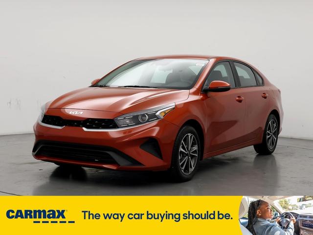 2023 kia forte lxs