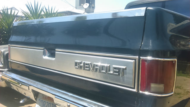 1986 chevrolet c10 shortbed pickup truck