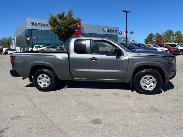 2022 nissan frontier s