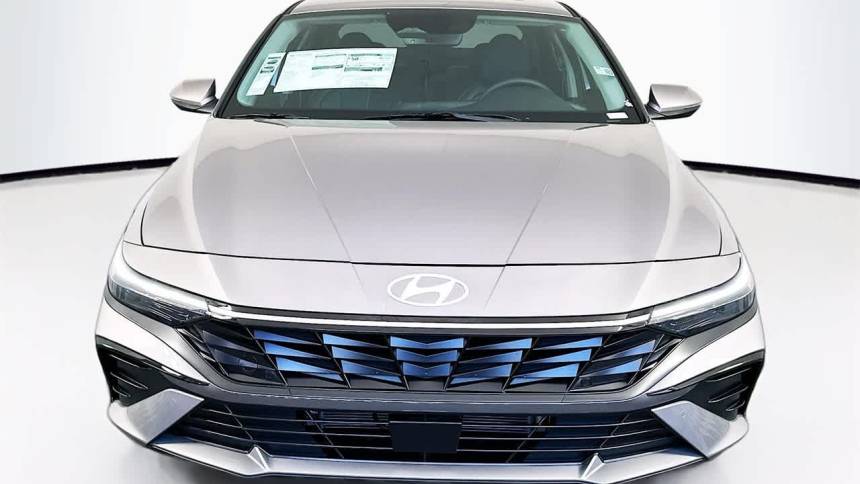 2024 hyundai elantra hybrid limited