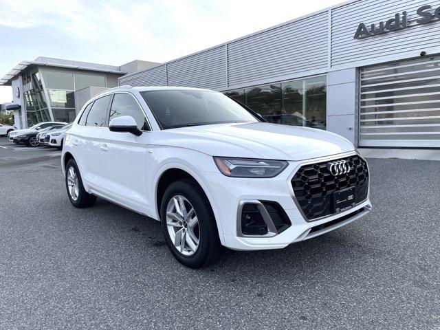 2024 audi q5 s line premium