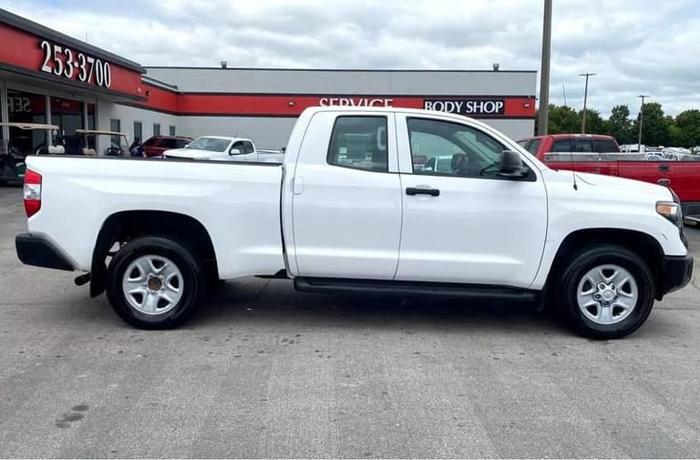 2018 toyota tundra double cab sr5 pickup 4d 6 1/2 ft in lexington, kentucky