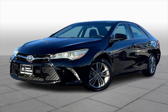 2016 toyota camry se