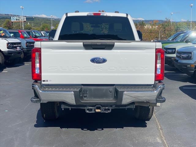 2023 ford f-250 xlt