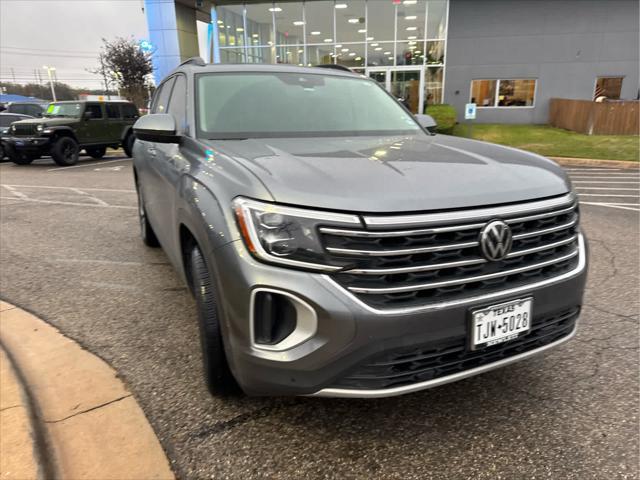 2024 volkswagen atlas 2.0t se w/technology