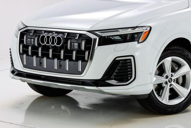 2025 audi q7 45 premium