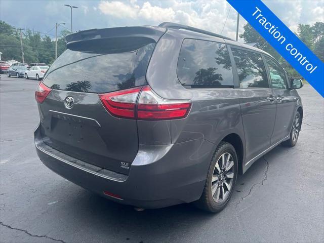 2018 toyota sienna xle