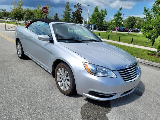 2012 chrysler 200 touring