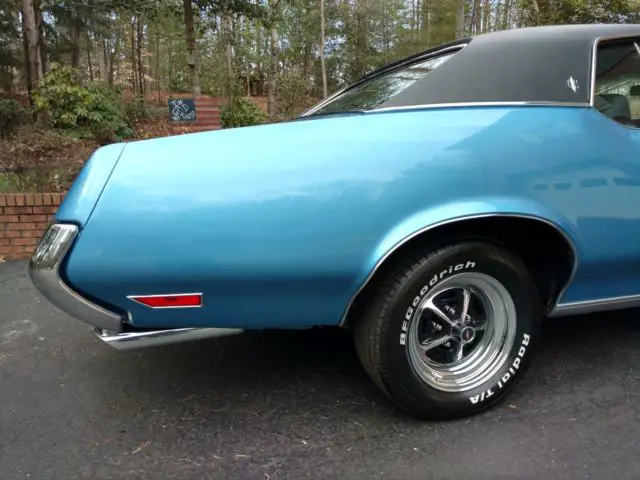 1972 cutlass supreme - matching numbers beauty!!!