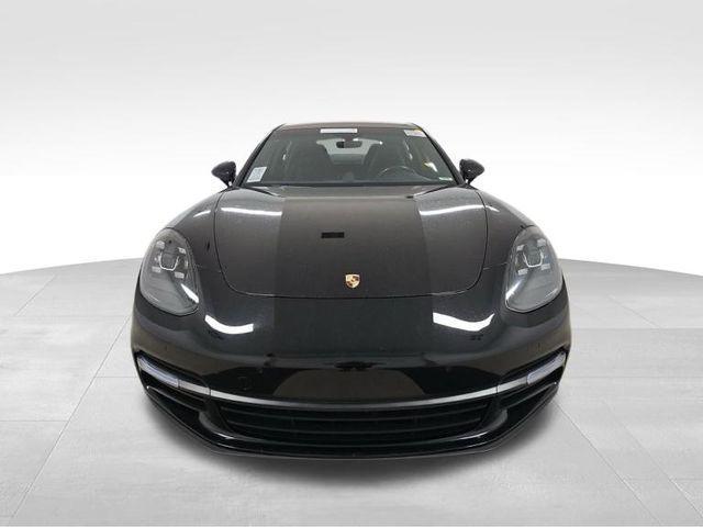 2018 porsche panamera base
