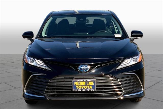2021 toyota camry hybrid xle