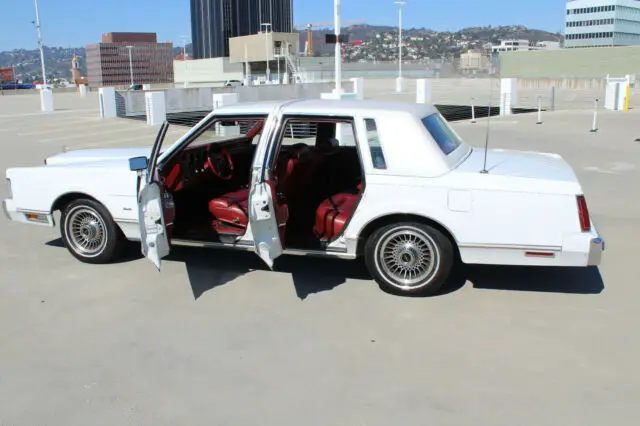 white w/ red int! low 107k 1-owner miles - no reserve - w/ smog cert