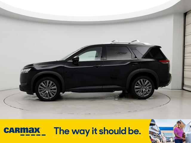 2023 nissan pathfinder sl