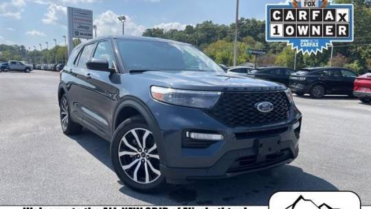2022 ford explorer st