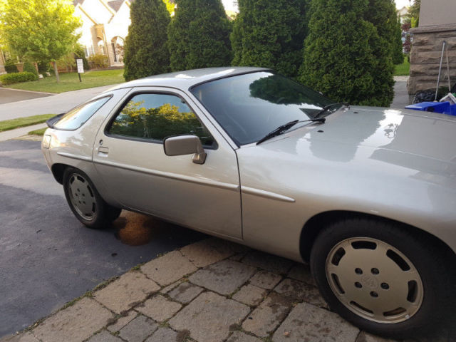 1984 porsche 928s. fully serviced!
