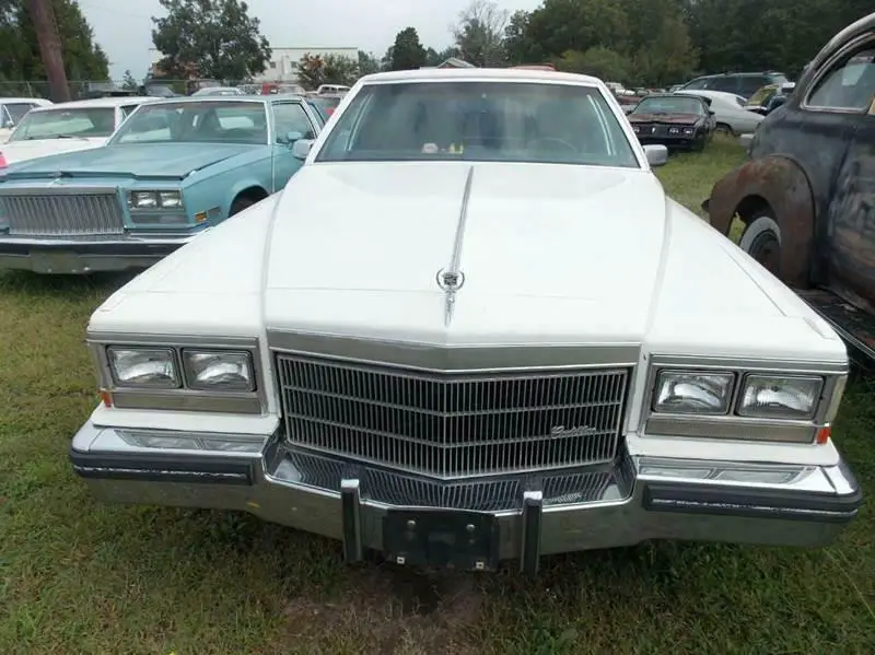 1983 cadillac deville base 4dr sedan