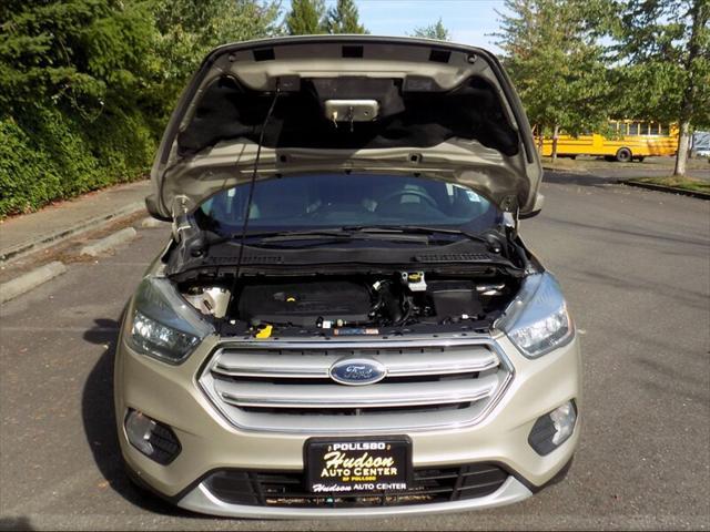 2018 ford escape se