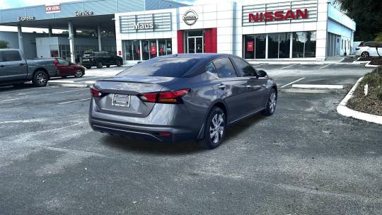 2025 Nissan Altima
