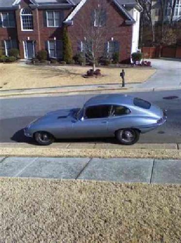 1967 blue jaguar xke 2+2 in astoria, ny