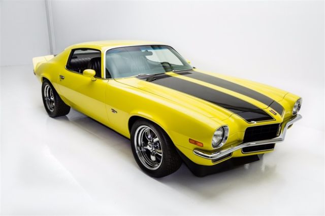 1972 chevrolet camaro z28 stripes, blk chrome automatic coupe