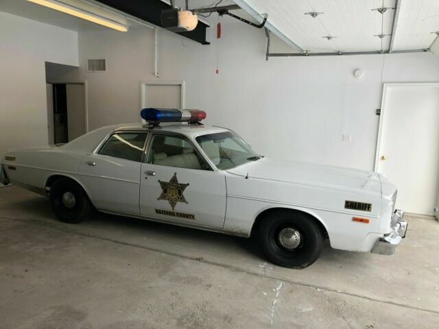 dukes of hazzard 1977 dodge monaco