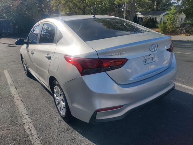 2019 hyundai accent se