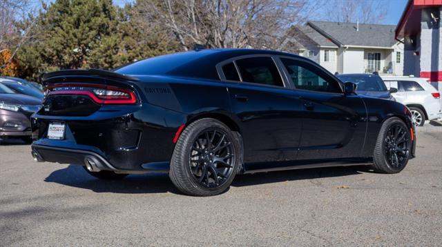 2022 dodge charger r/t scat pack