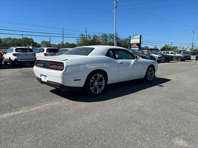 2022 dodge challenger r/t