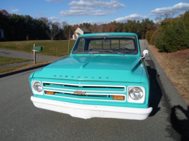 1968 chevy c10 short bed fleetside v8 pickup truck