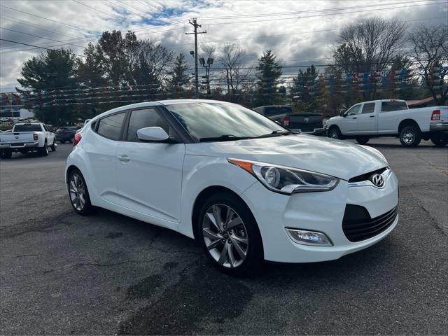 2017 hyundai veloster base