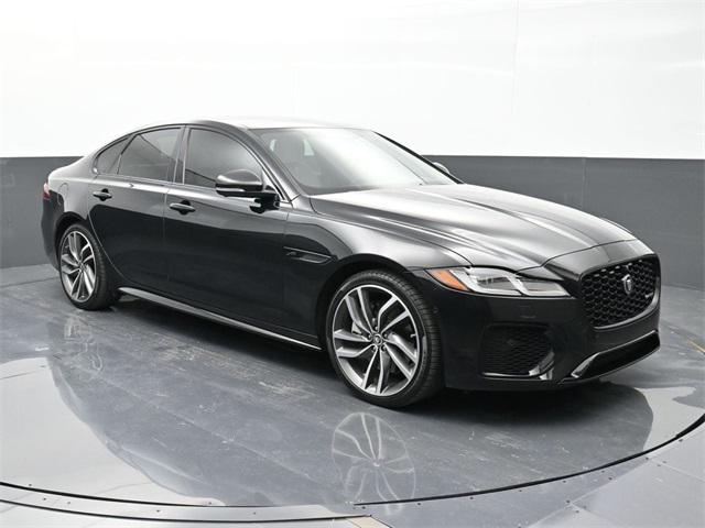 2024 jaguar xf r-dynamic se p250 awd automatic